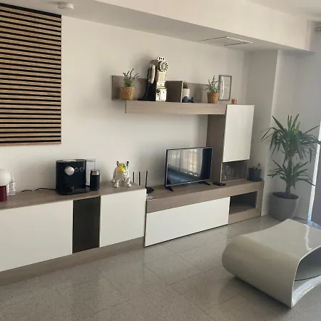 Acogedor Apartamento *